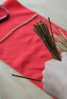 divination with yarrow stalks